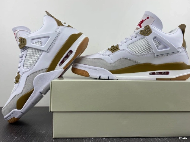 Boostmaster lin DR5415-120 Retro Jordan 4 SB 0701